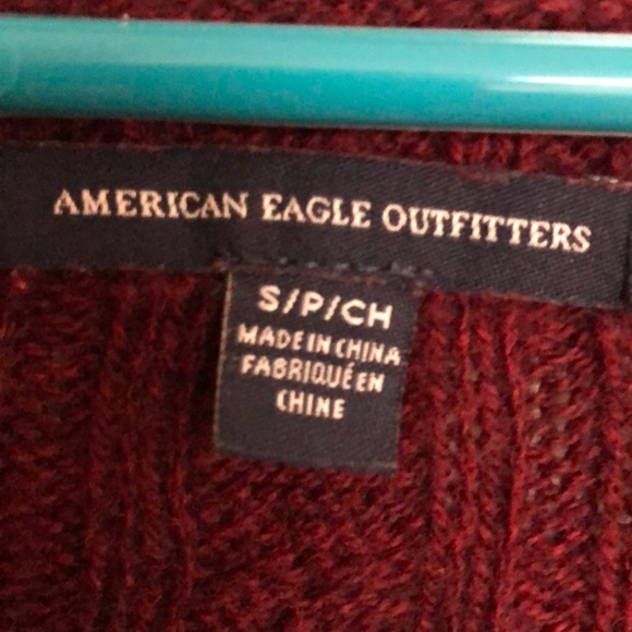 American Eagle red sweater size S - Picture 3 of 3